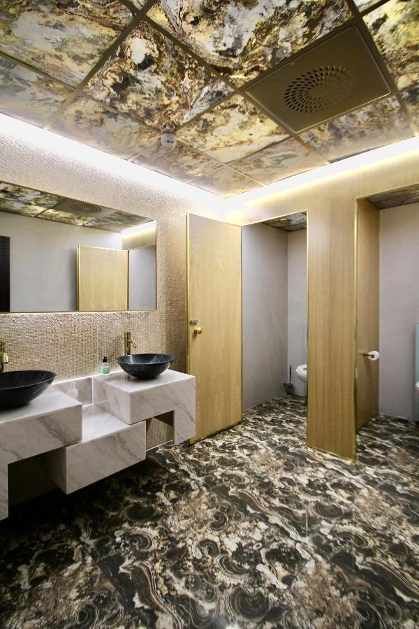 Super Stay Hotel, Oslo Ngoại thất bức ảnh