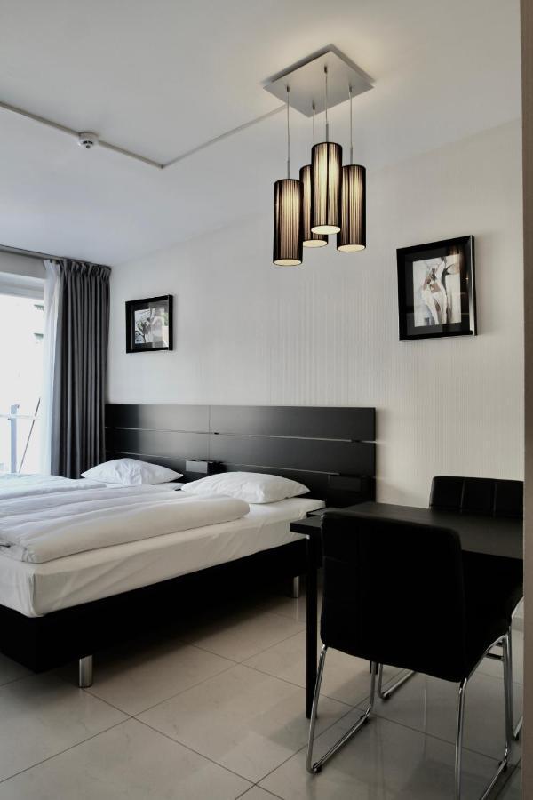 Super Stay Hotel, Oslo Ngoại thất bức ảnh