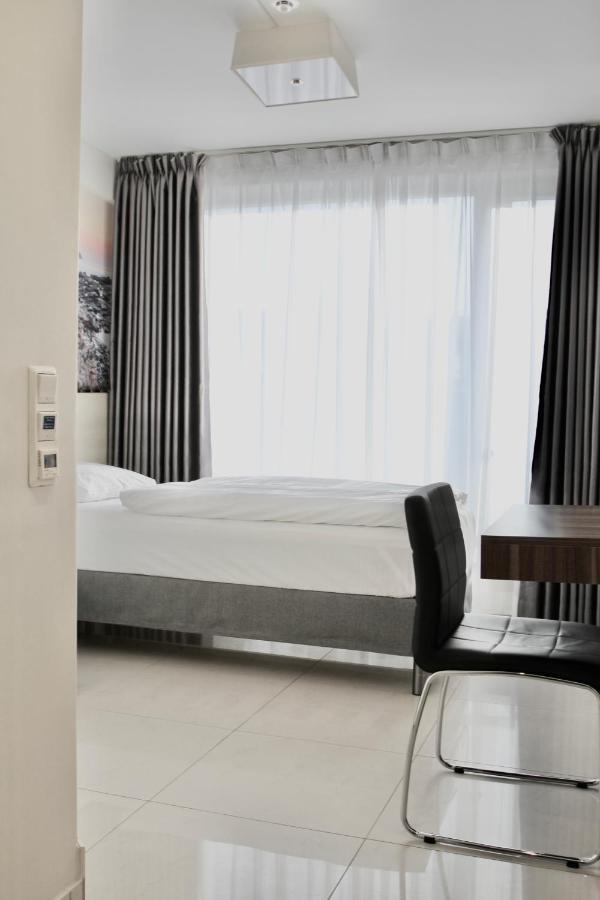 Super Stay Hotel, Oslo Ngoại thất bức ảnh