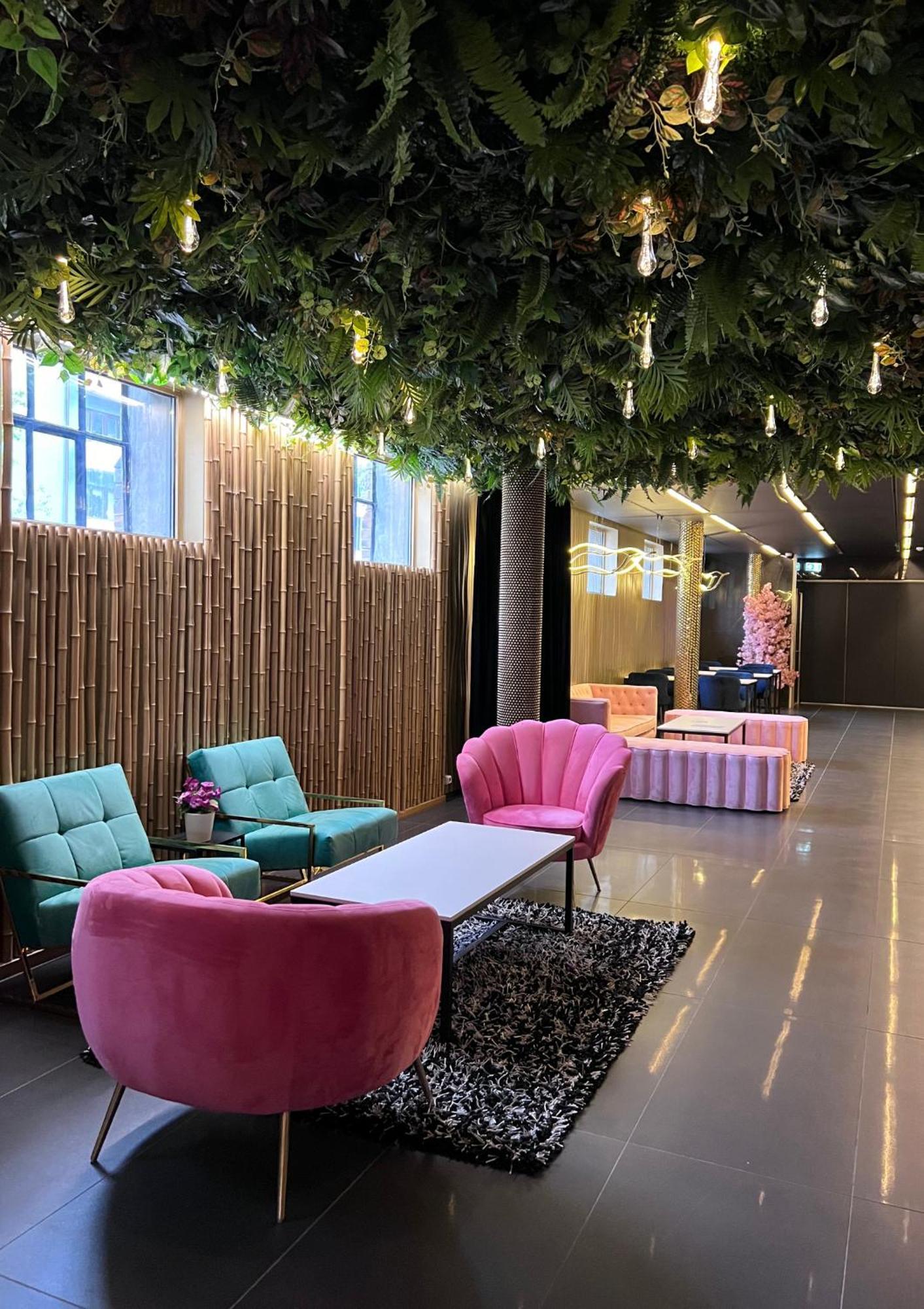 Super Stay Hotel, Oslo Ngoại thất bức ảnh